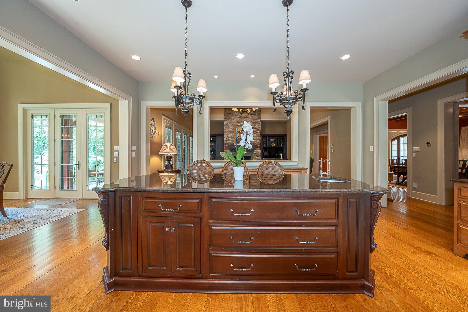 WYNNEWOOD - Residential