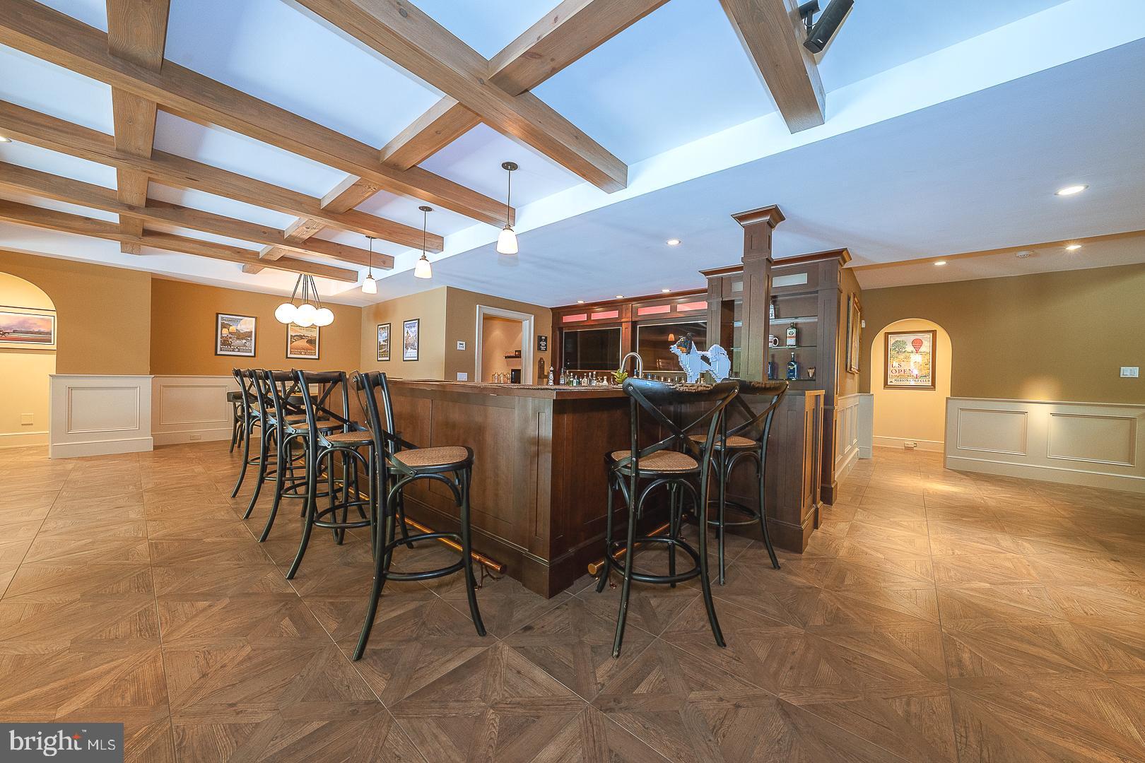 WYNNEWOOD - Residential