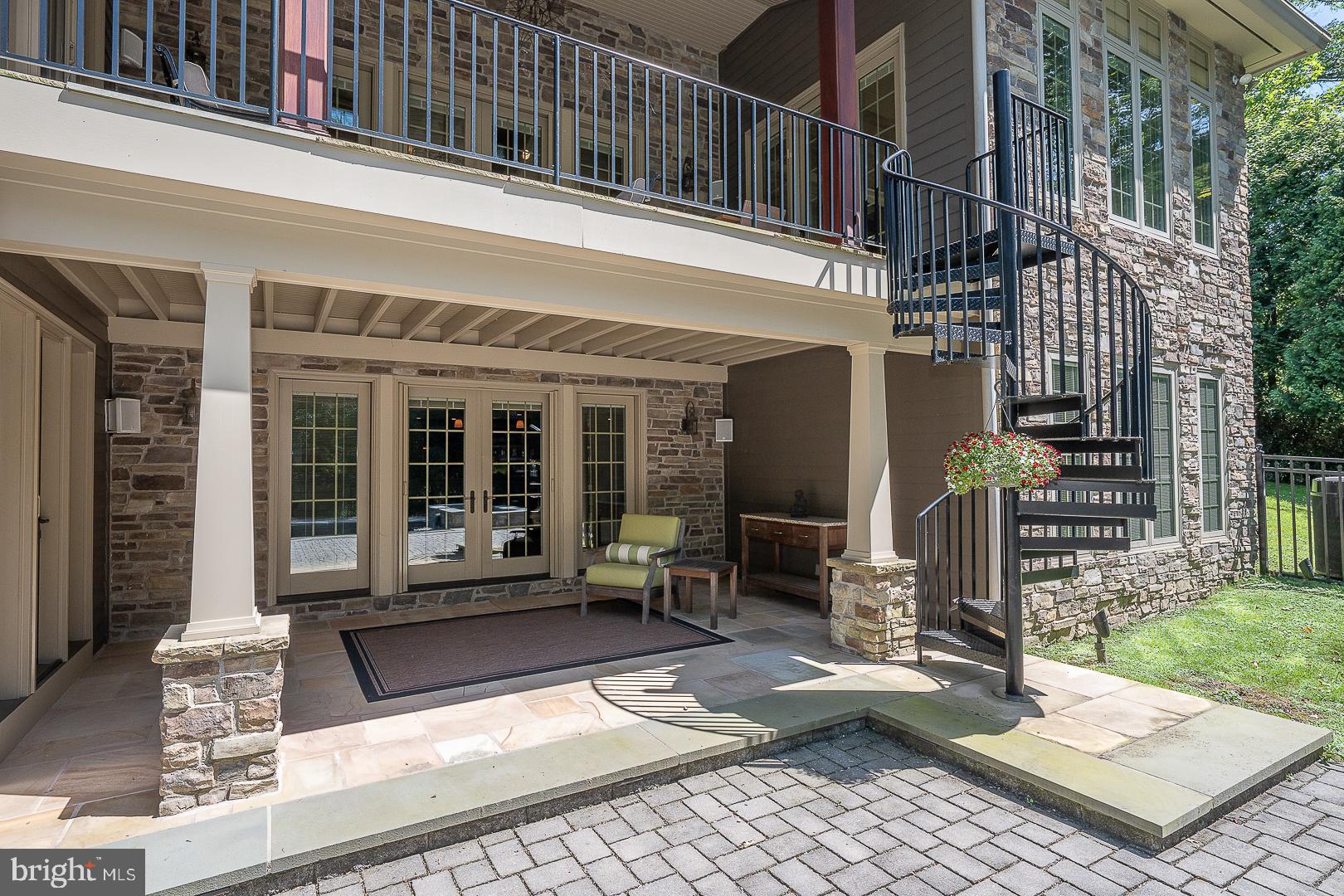 WYNNEWOOD - Residential