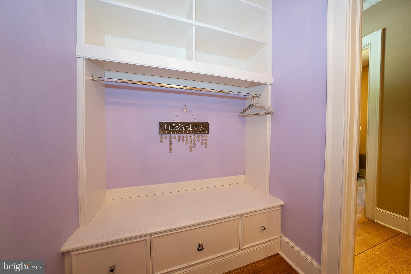 WYNNEWOOD - Residential