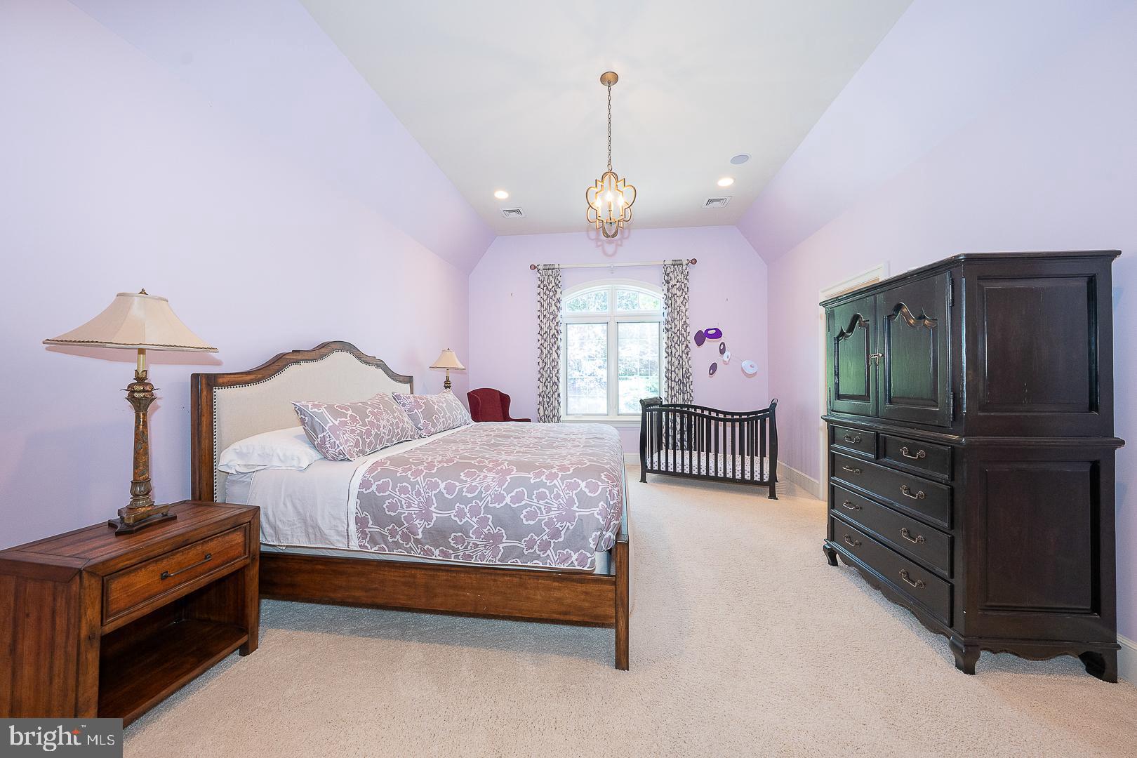 WYNNEWOOD - Residential