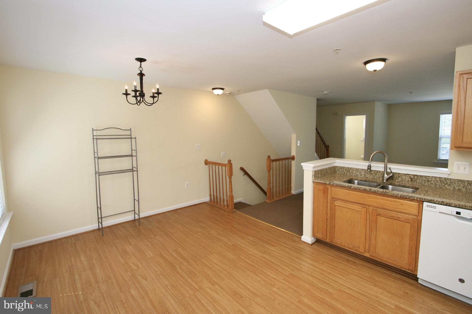 VICTORIA PARK SUB - Residential Lease