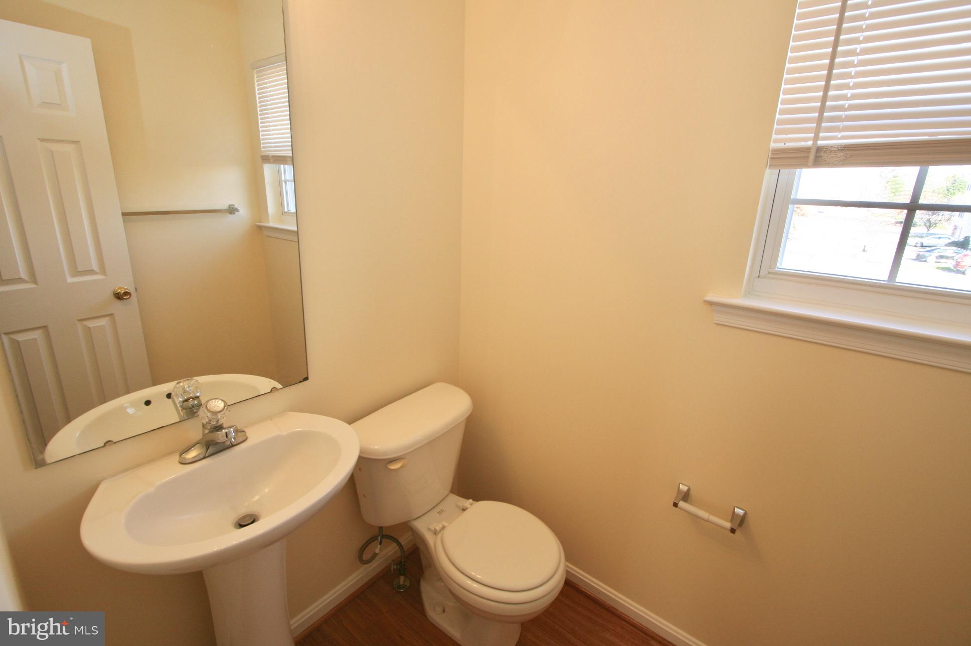 VICTORIA PARK SUB - Residential Lease