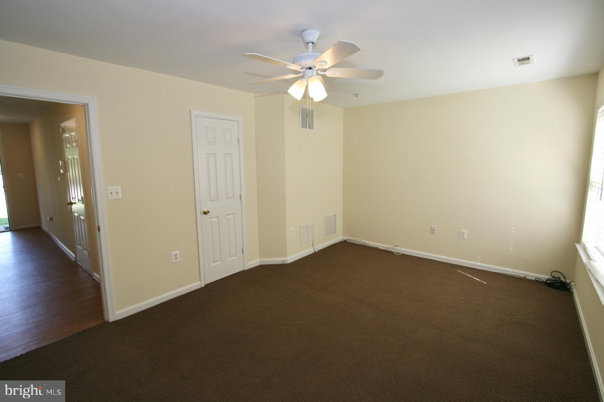 VICTORIA PARK SUB - Residential Lease