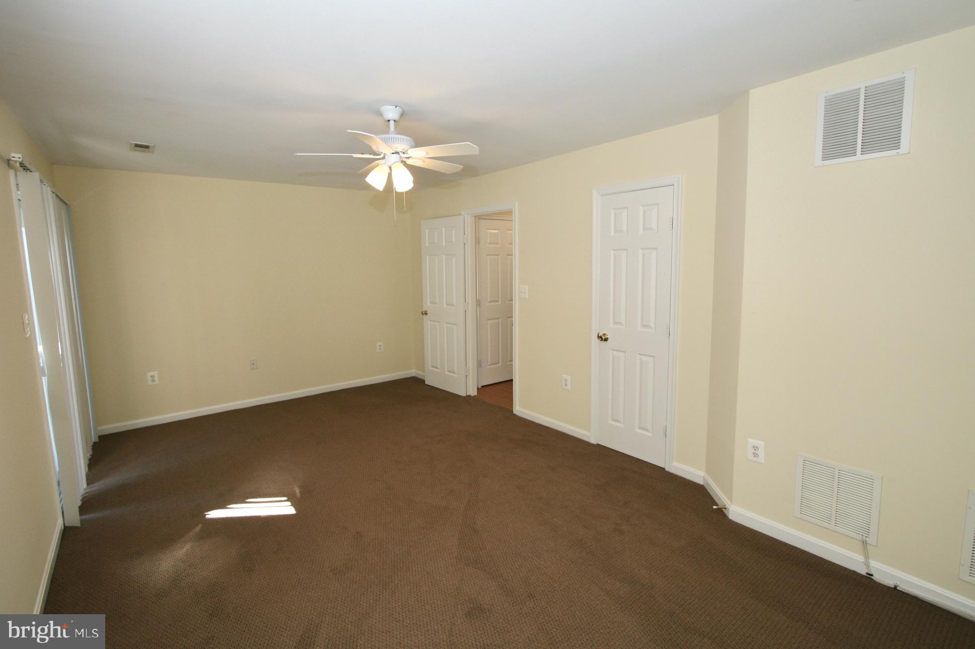 VICTORIA PARK SUB - Residential Lease