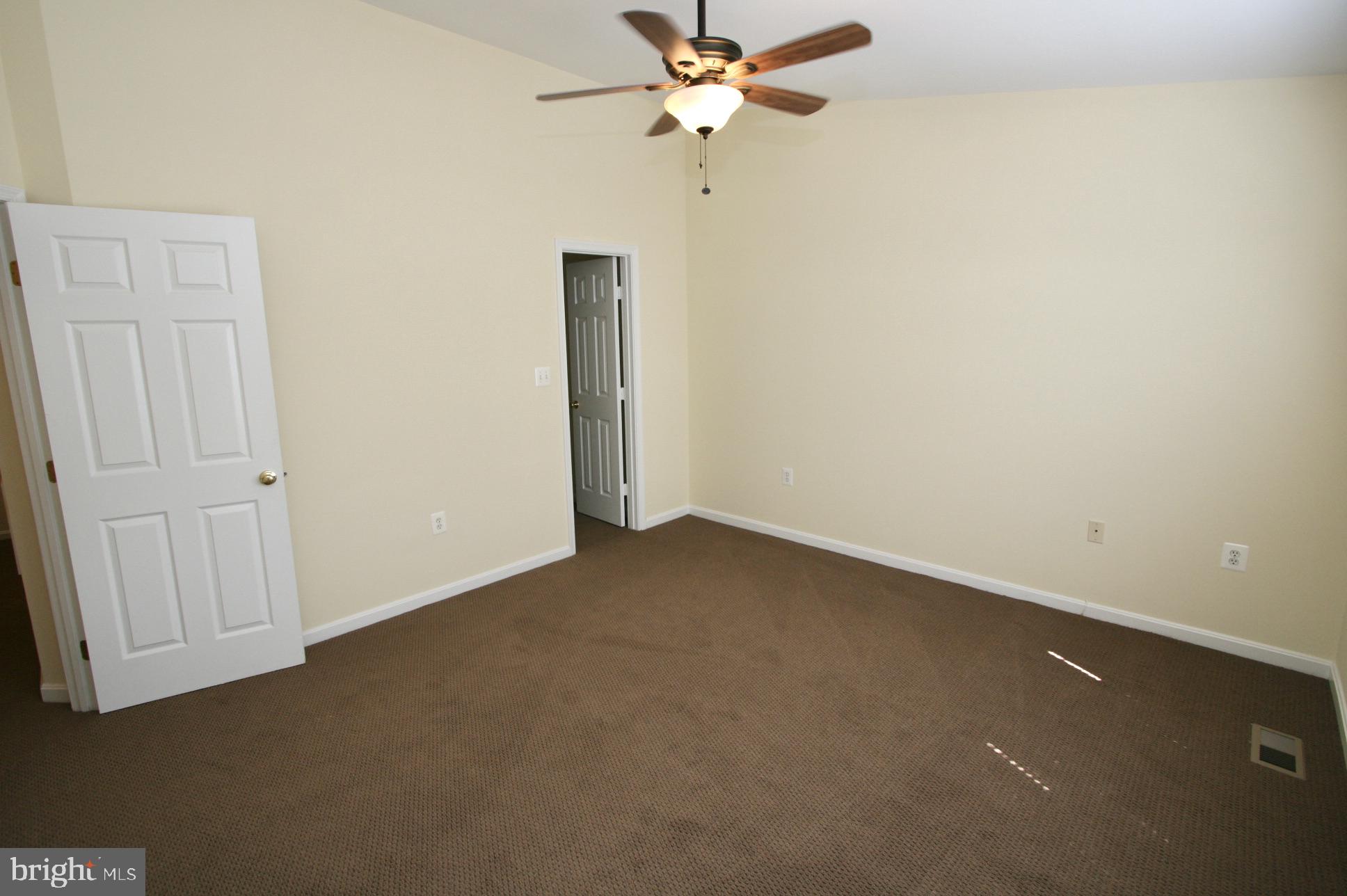 VICTORIA PARK SUB - Residential Lease