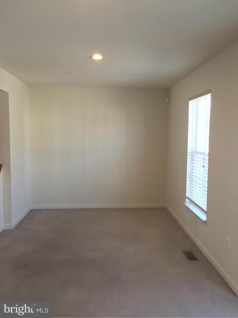 VILLAGE TOWNS - Residential