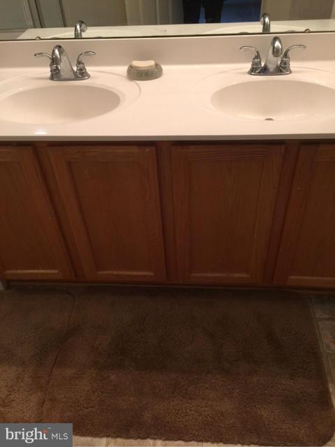 VILLAGE TOWNS - Residential