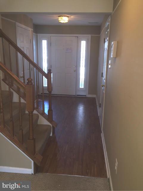 VILLAGE TOWNS - Residential