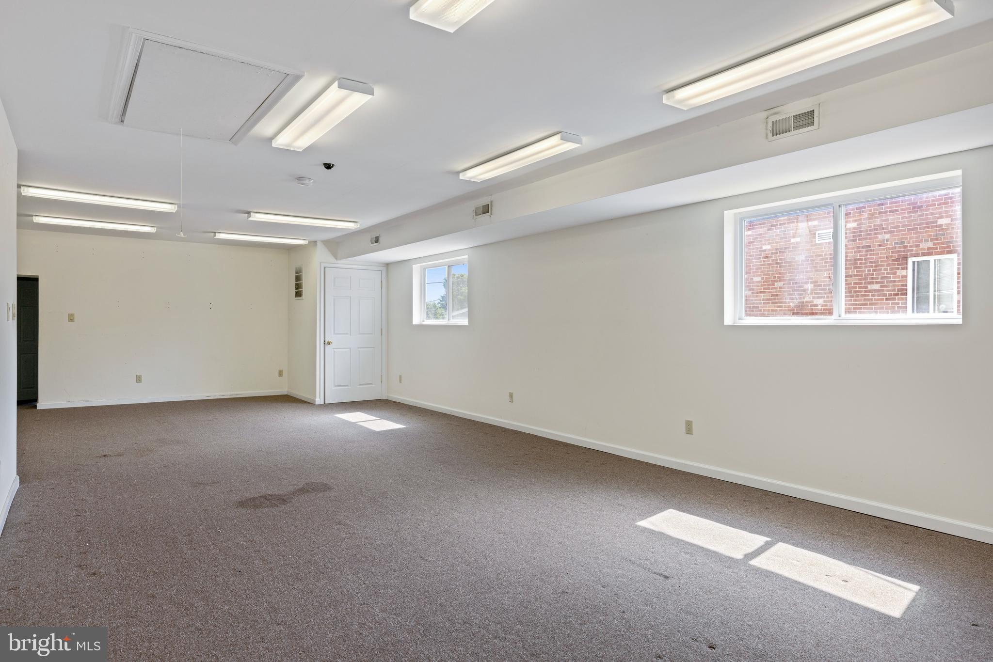 ROXBOROUGH - Residential Income