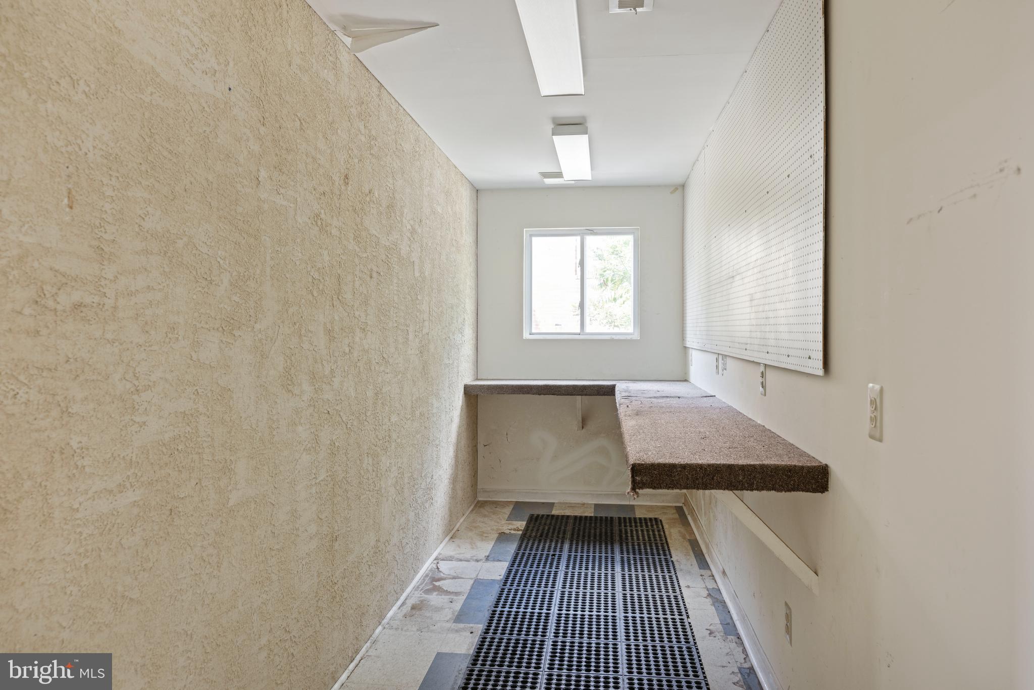 ROXBOROUGH - Residential Income