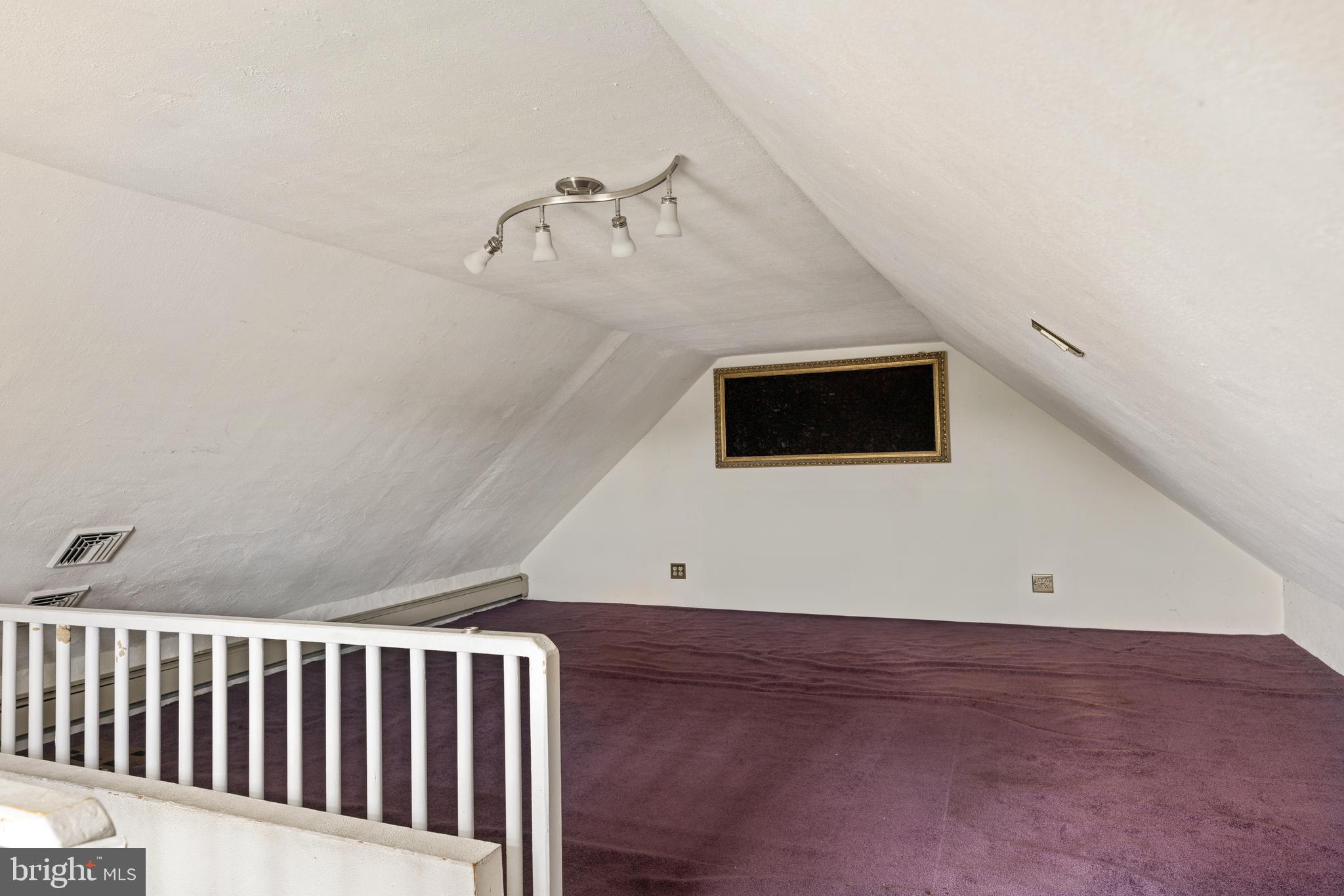 ROXBOROUGH - Residential Income