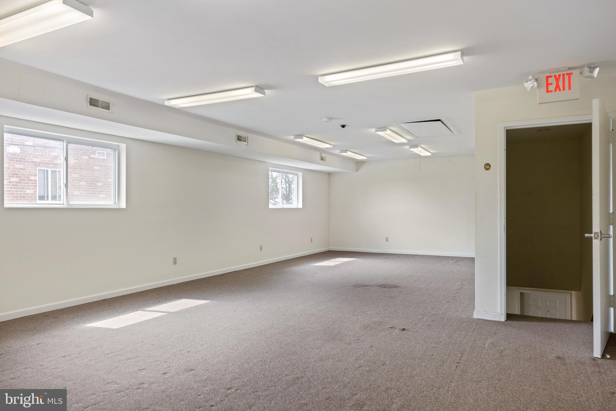 ROXBOROUGH - Residential Income