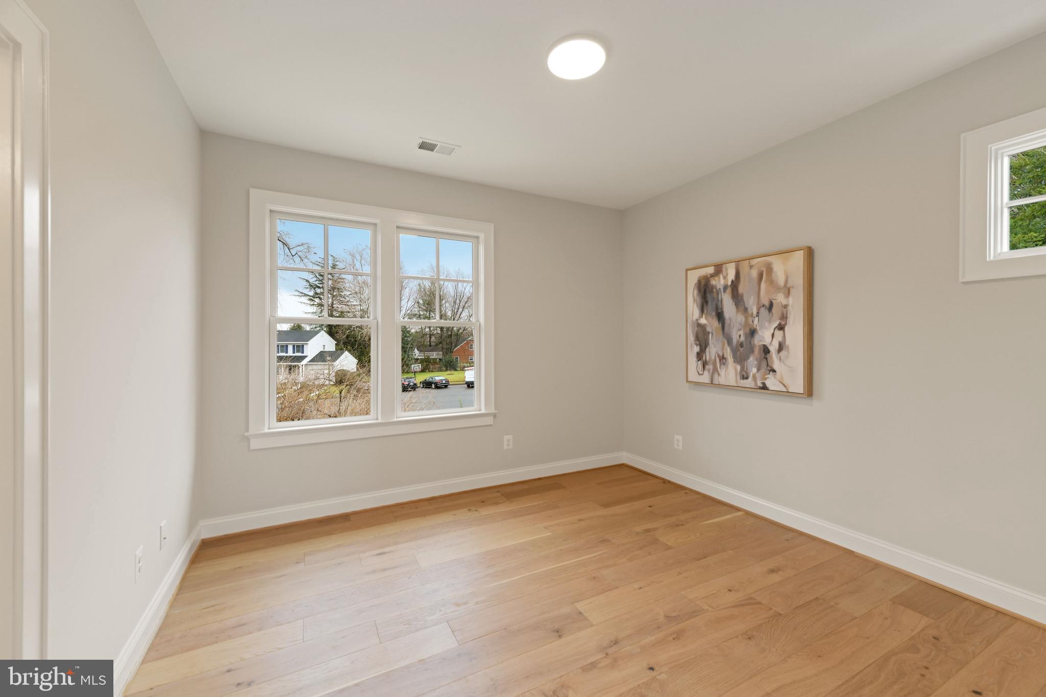 EAST FALLS CHURCH - Residential