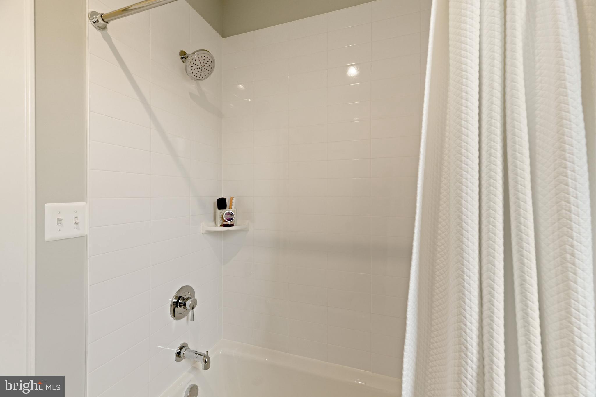 EAST FALLS CHURCH - Residential