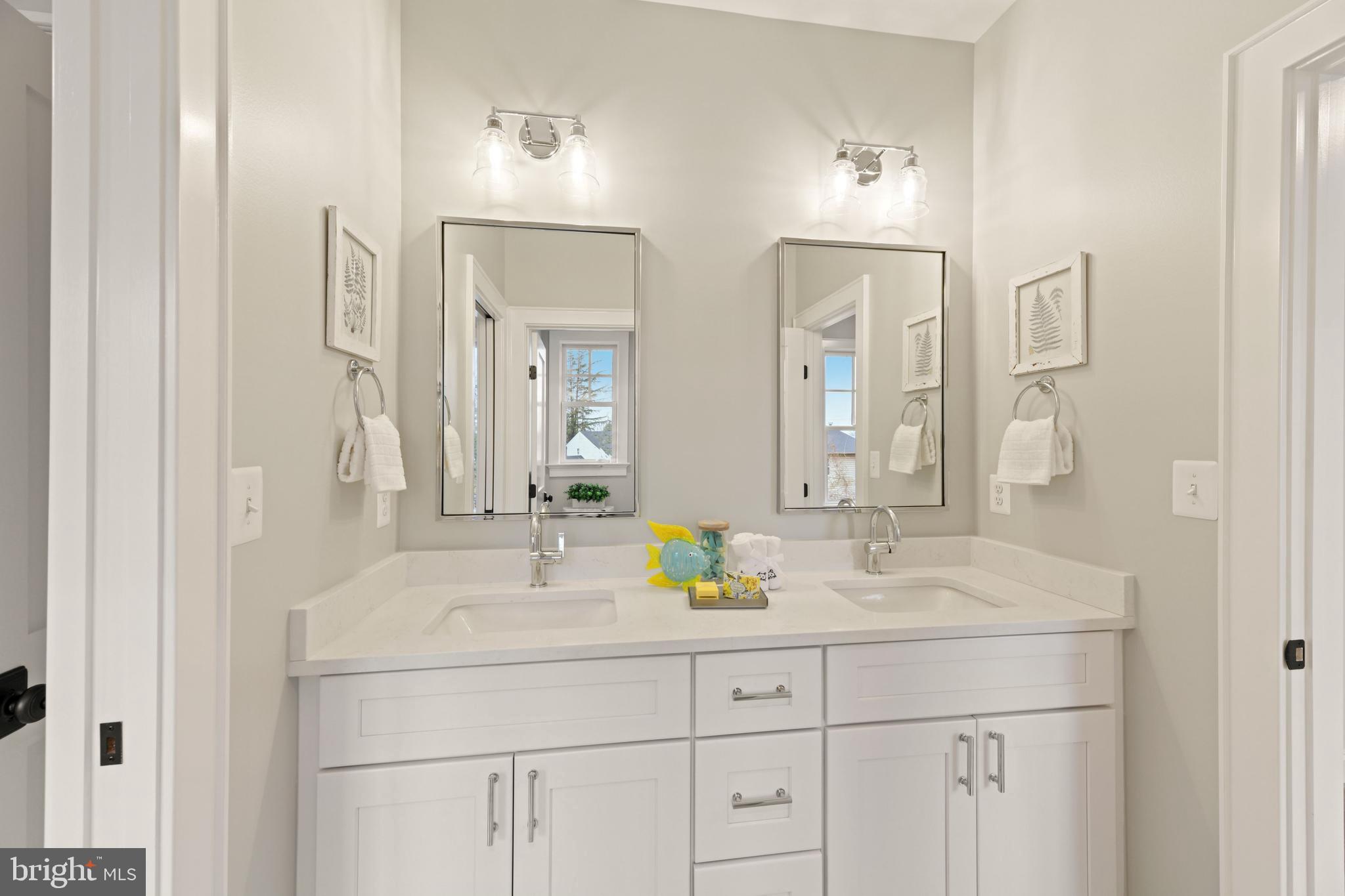 EAST FALLS CHURCH - Residential