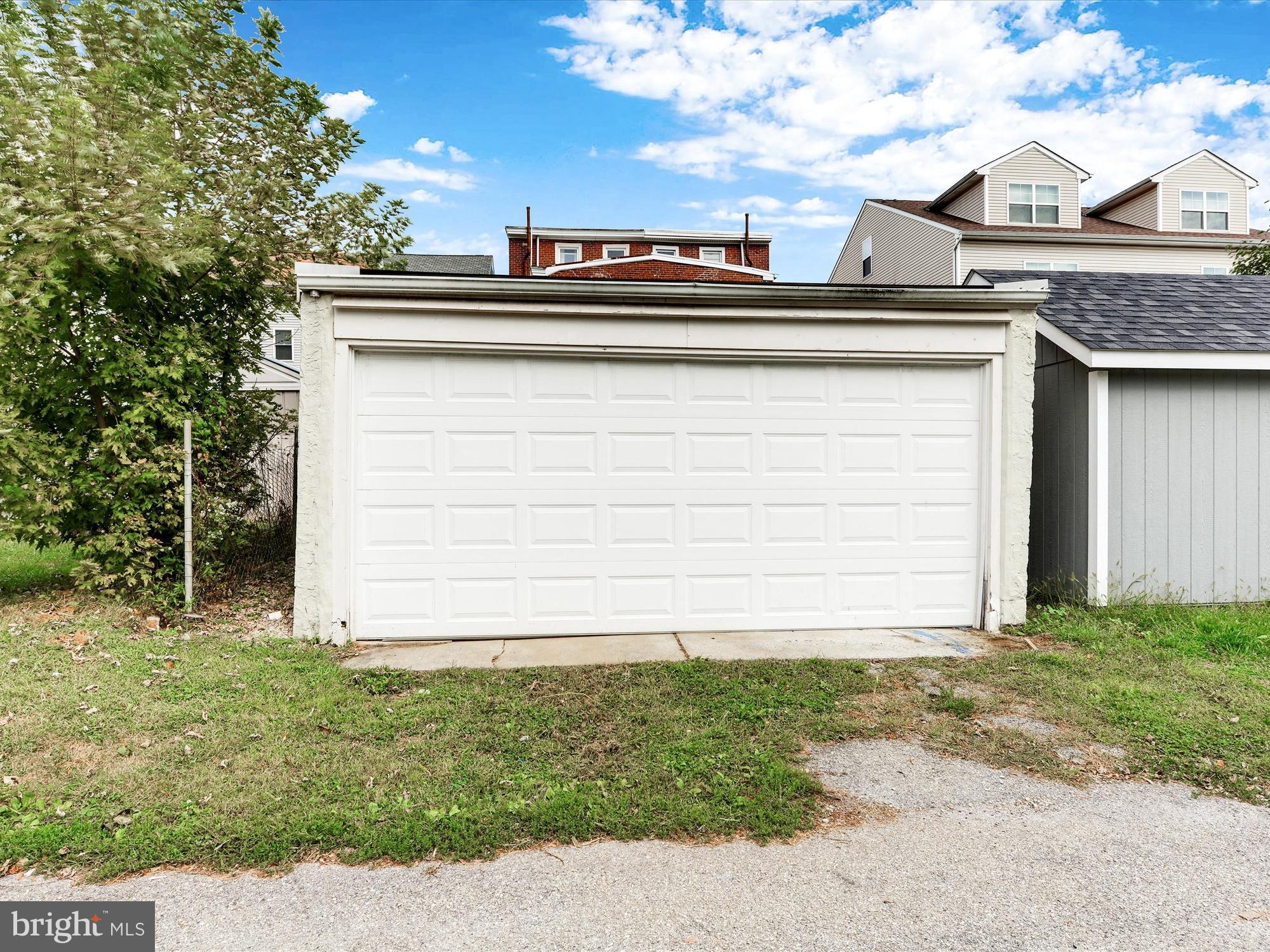 CONSHOHOCKEN - Residential