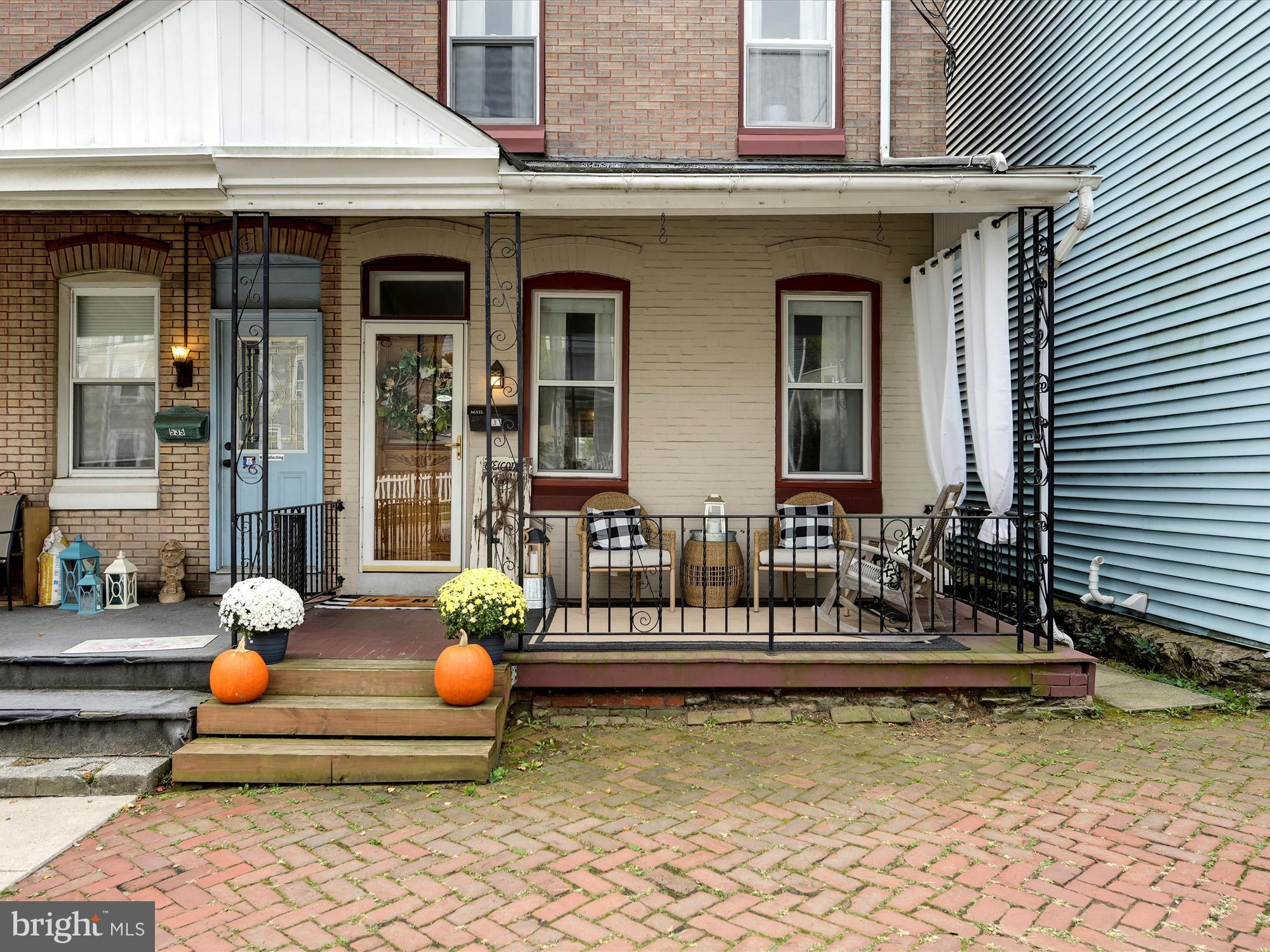 CONSHOHOCKEN - Residential