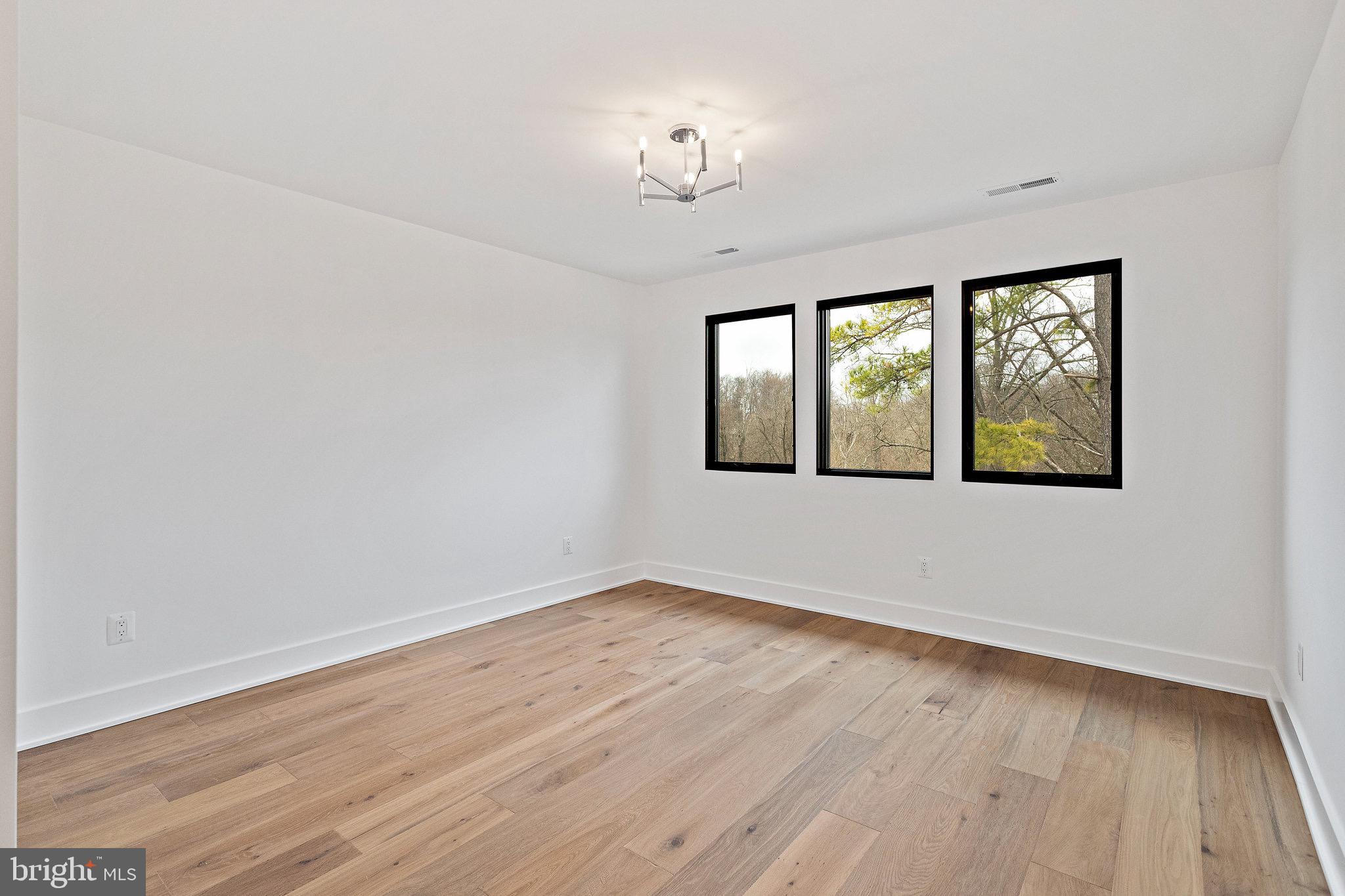 EL NIDO ESTATES - Residential