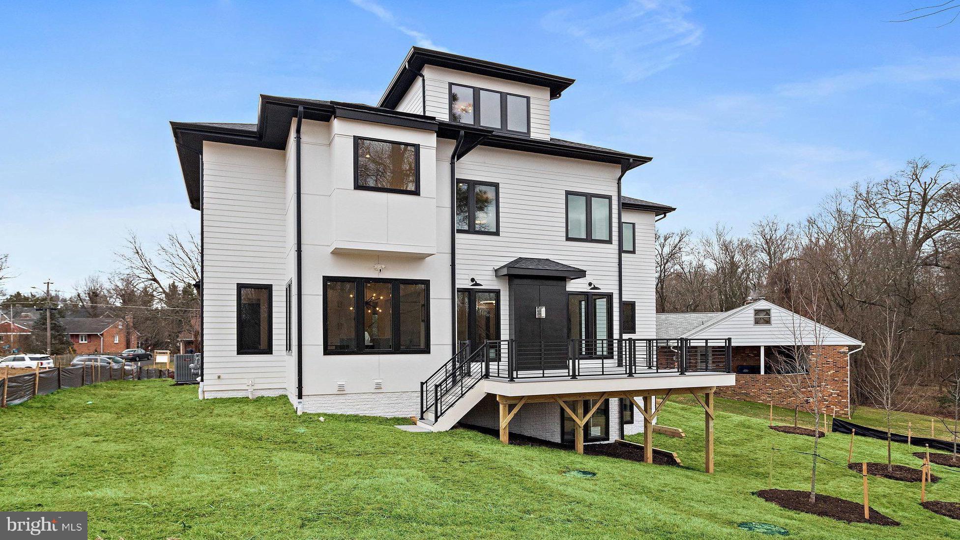 EL NIDO ESTATES - Residential