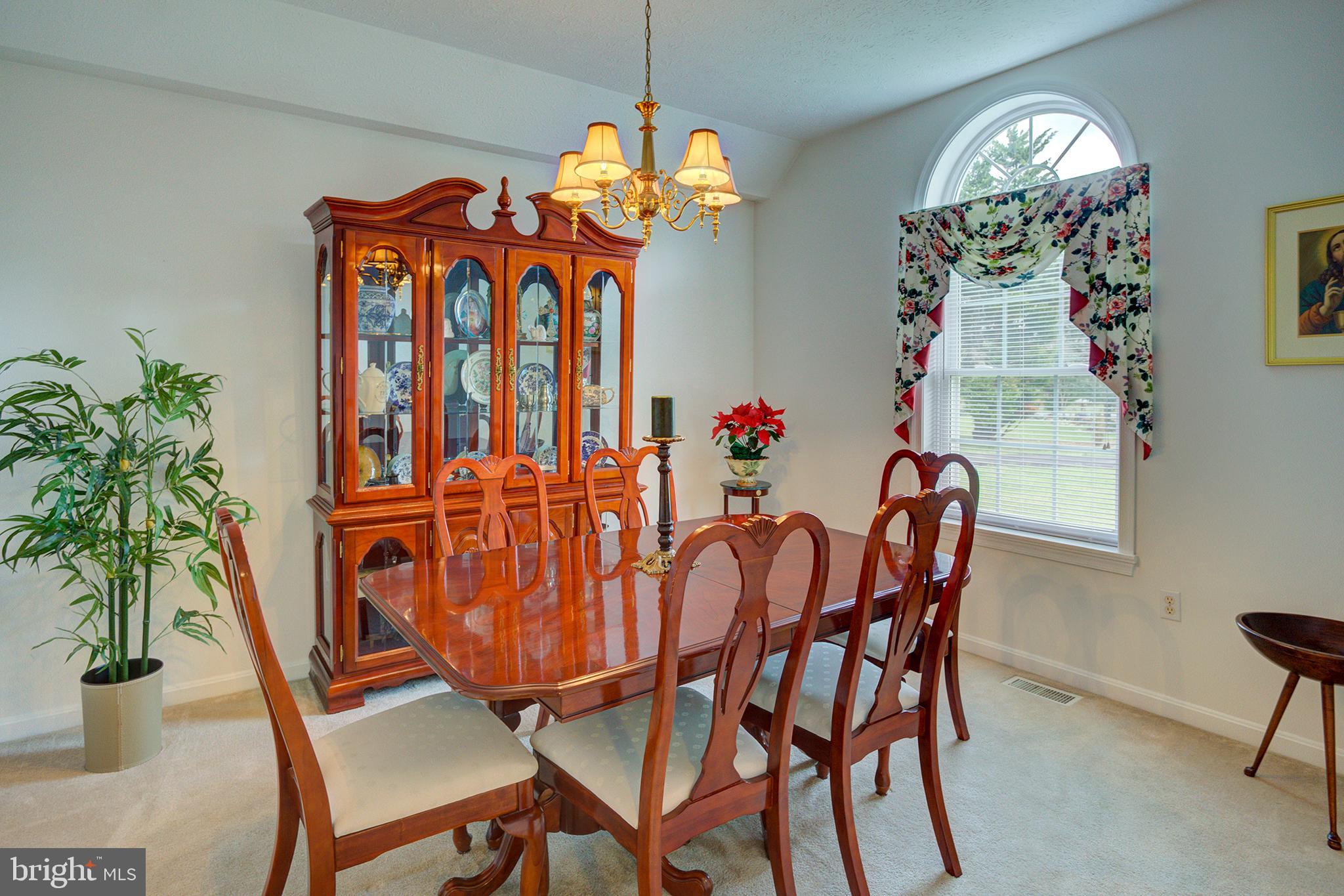 QUAIL SPRINGS ESTATES - Residential