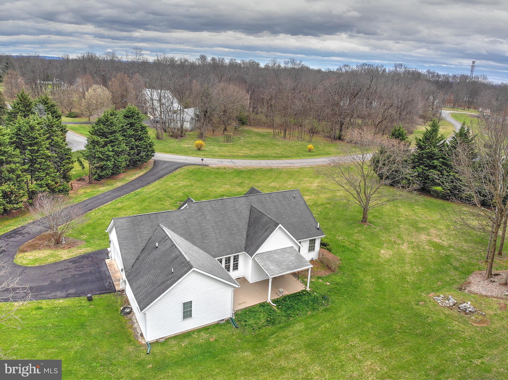 QUAIL SPRINGS ESTATES - Residential