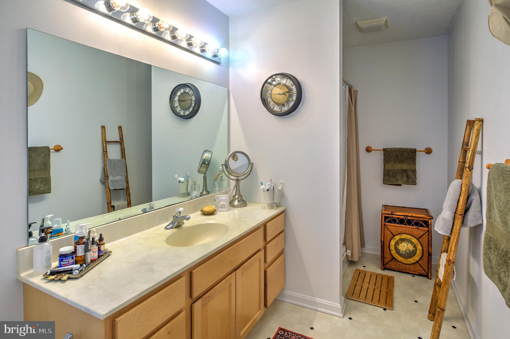 QUAIL SPRINGS ESTATES - Residential