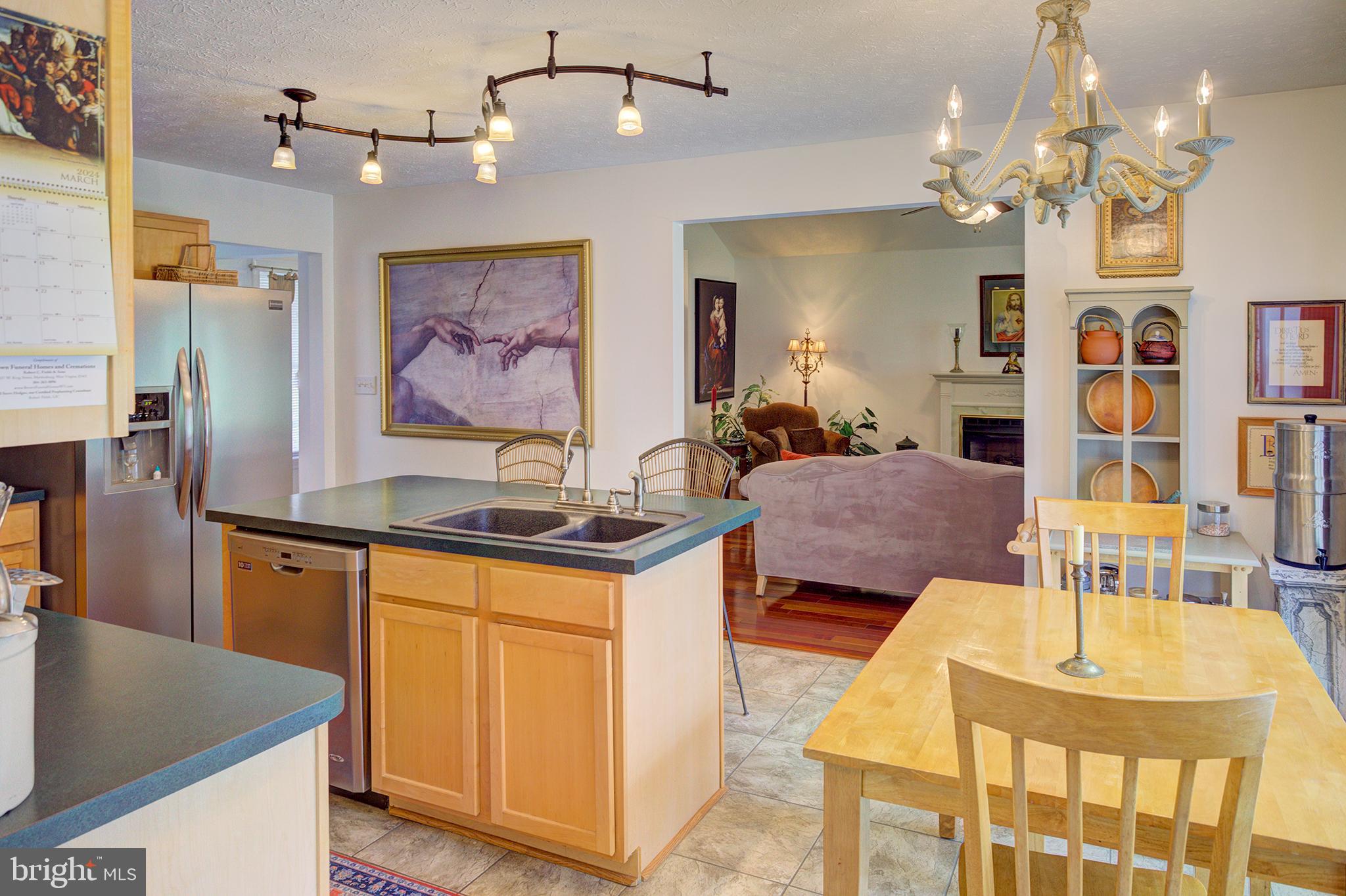 QUAIL SPRINGS ESTATES - Residential