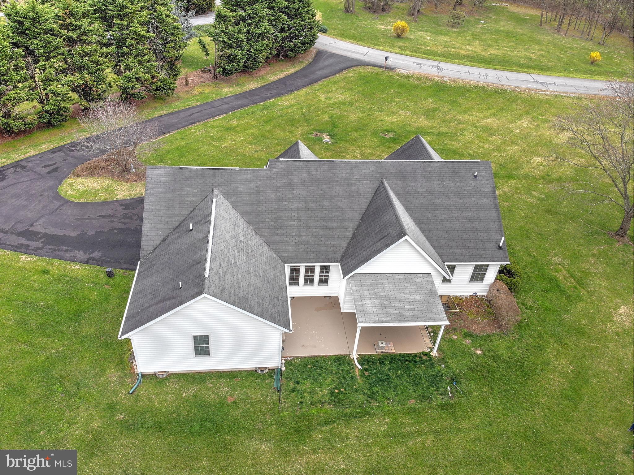 QUAIL SPRINGS ESTATES - Residential