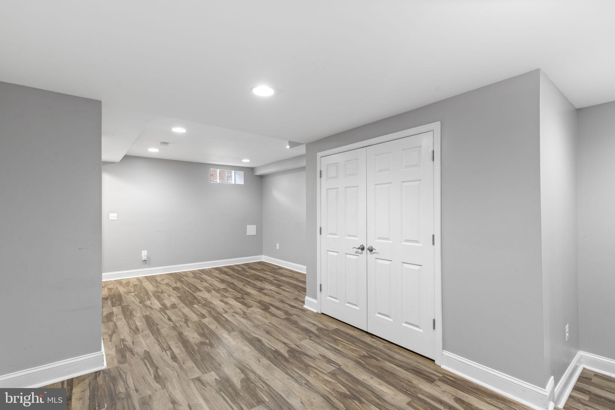 GREEKTOWN - Residential