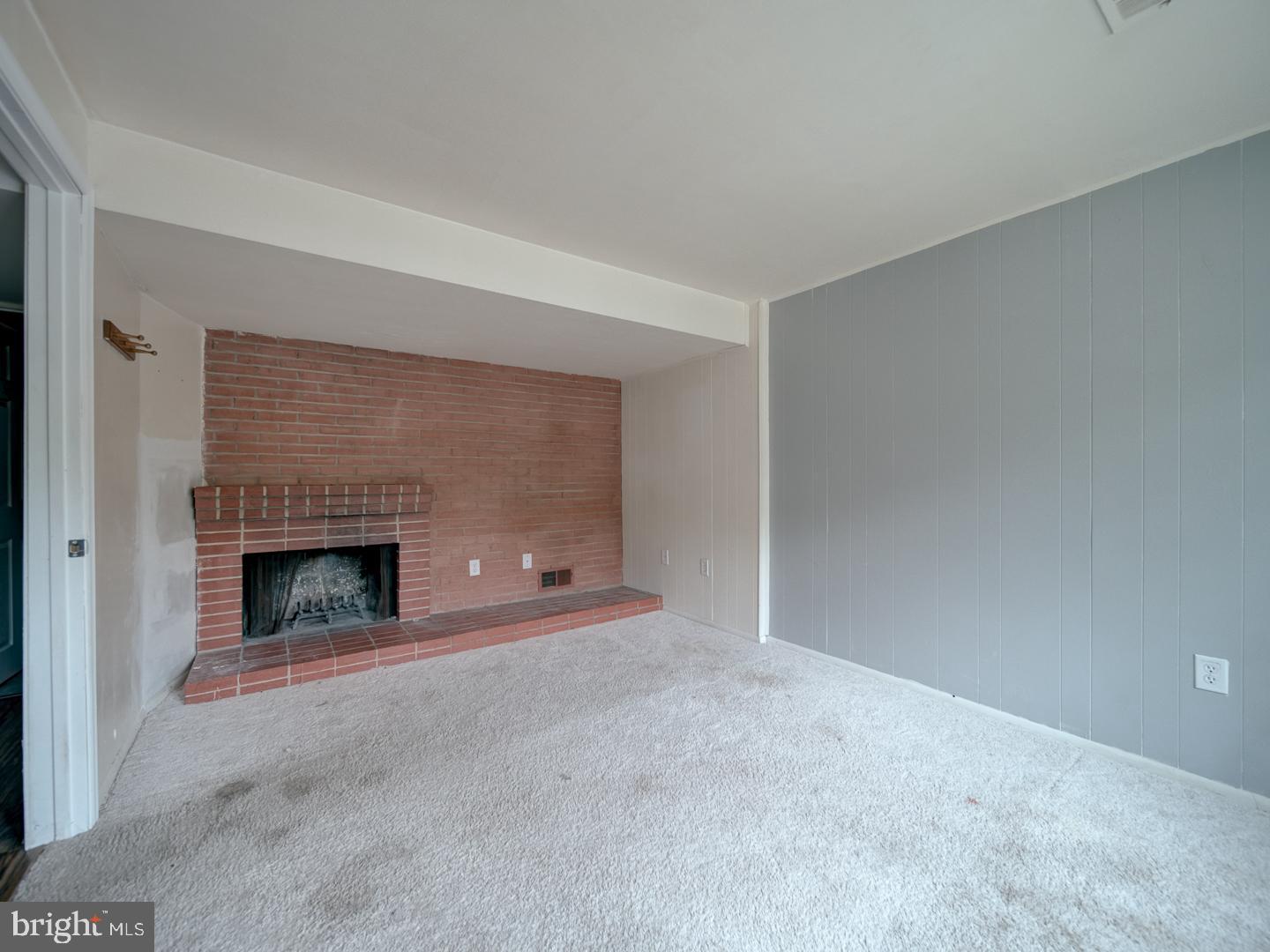3429 BRADDOCK DRIVE