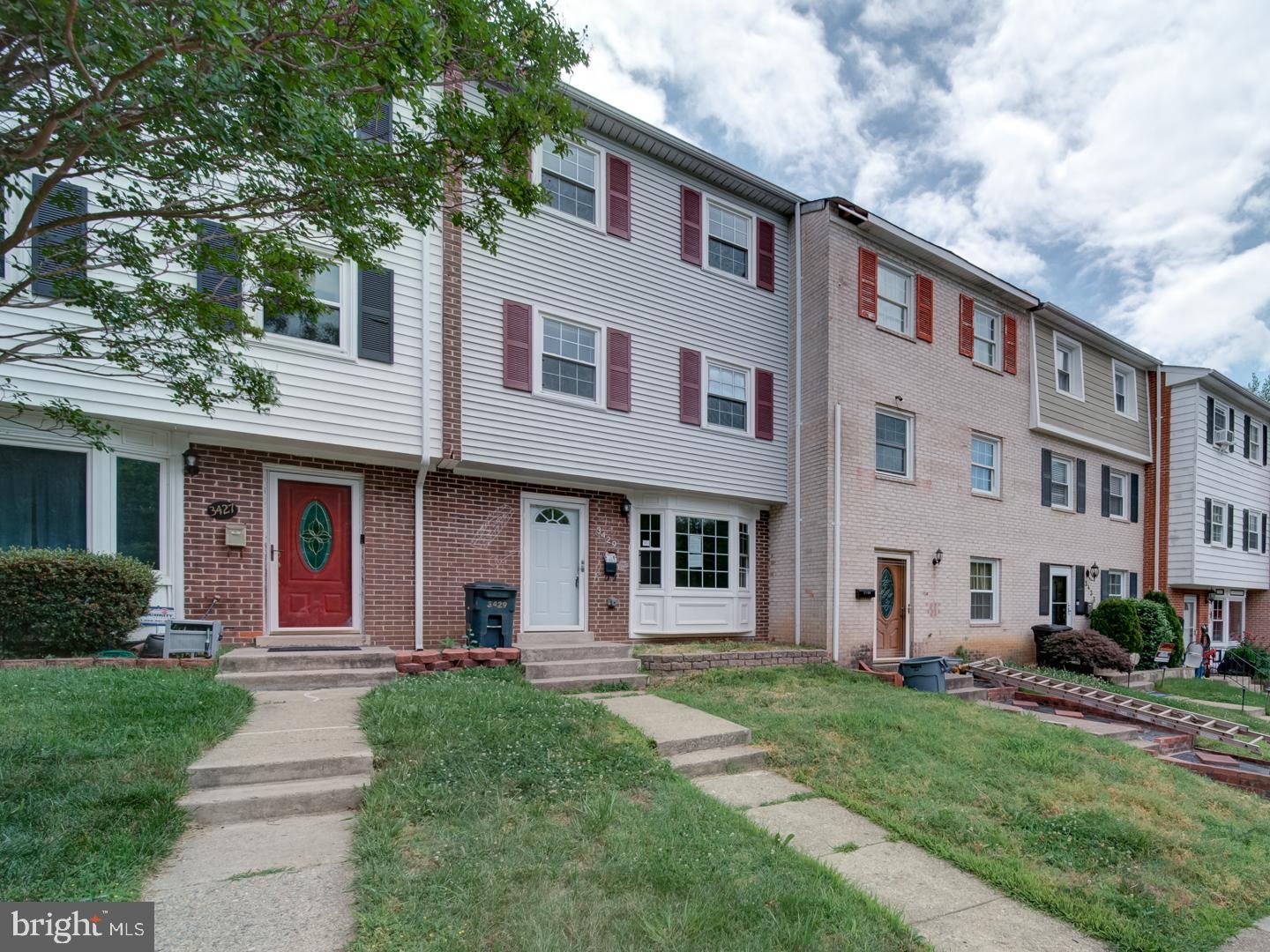 3429 BRADDOCK DRIVE