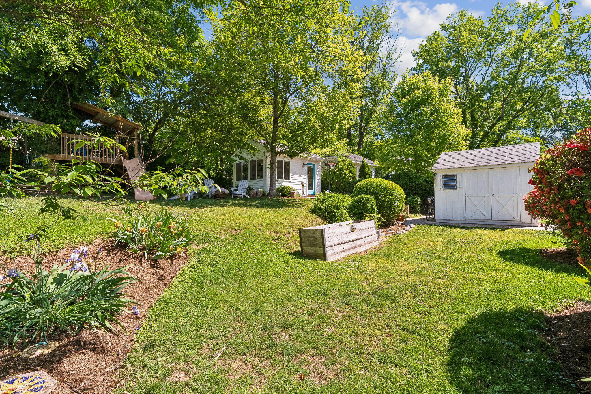 BALLANTRAE - Residential