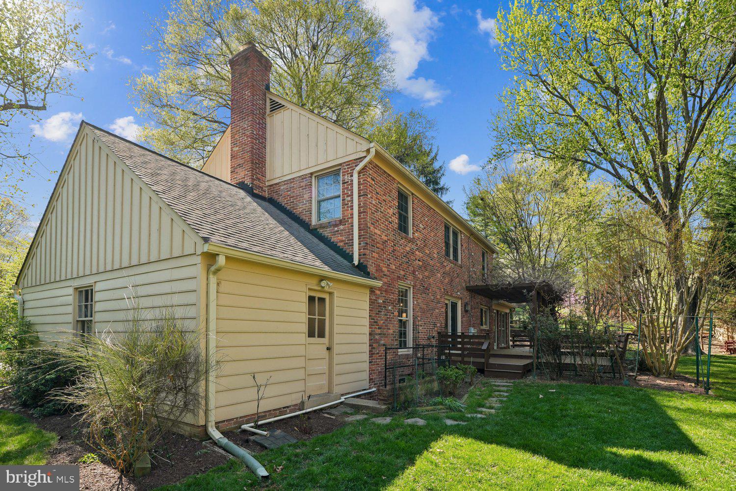 OLD FARM - Residential