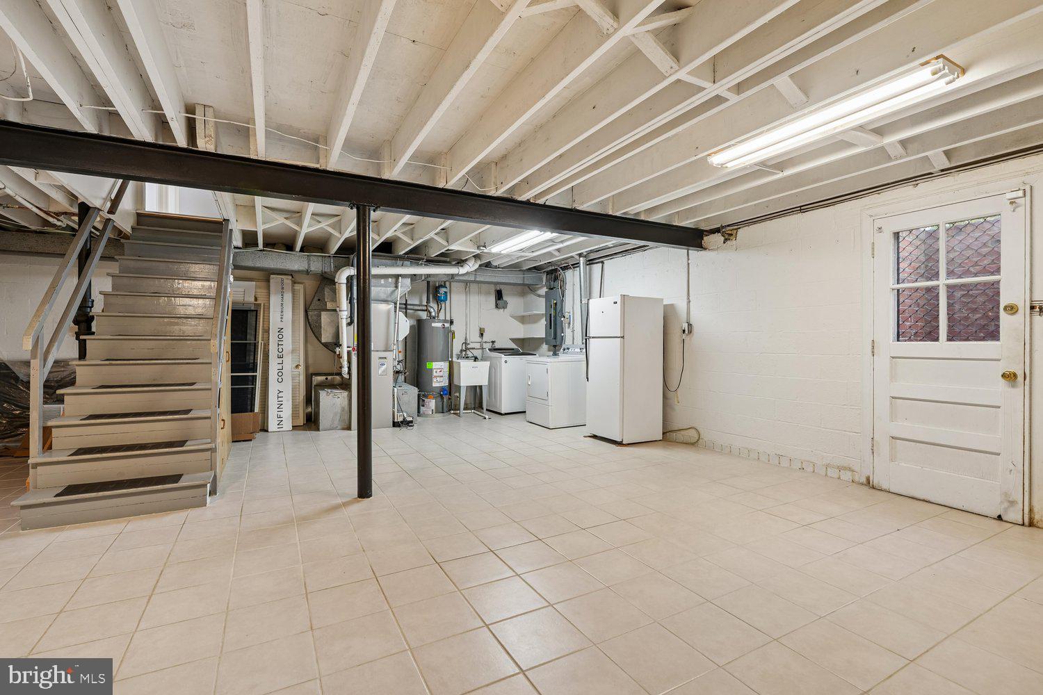 OLD FARM - Residential