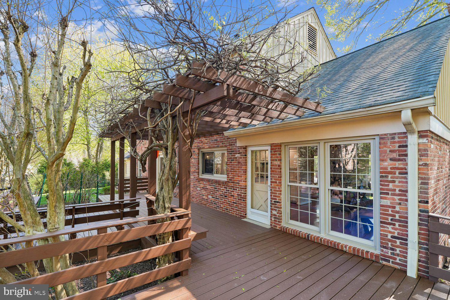 OLD FARM - Residential