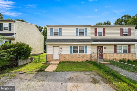 Townhouse For Sale - 335 Kemper Drive<br/> NEWARK, DE 19702