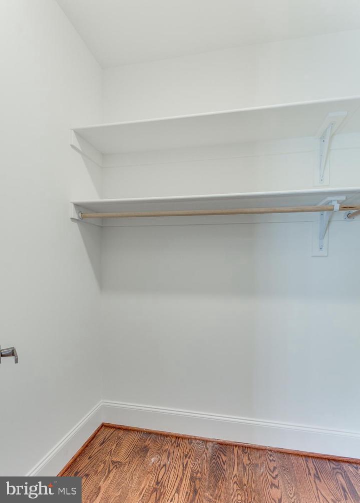 PIMMIT HILLS - Residential