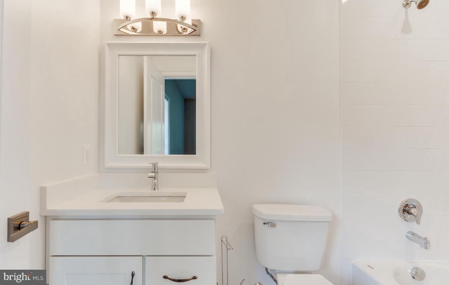 PIMMIT HILLS - Residential