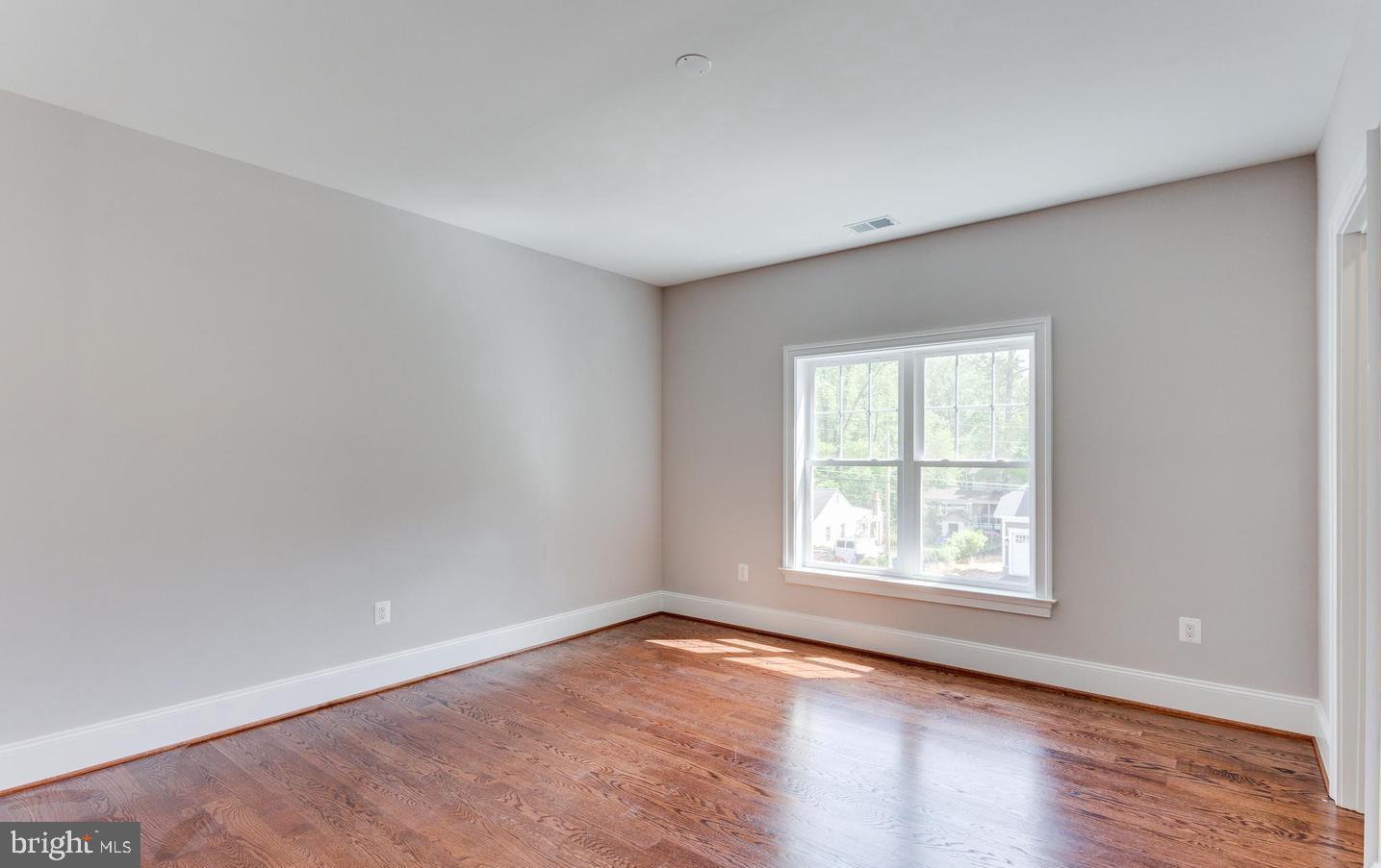 PIMMIT HILLS - Residential