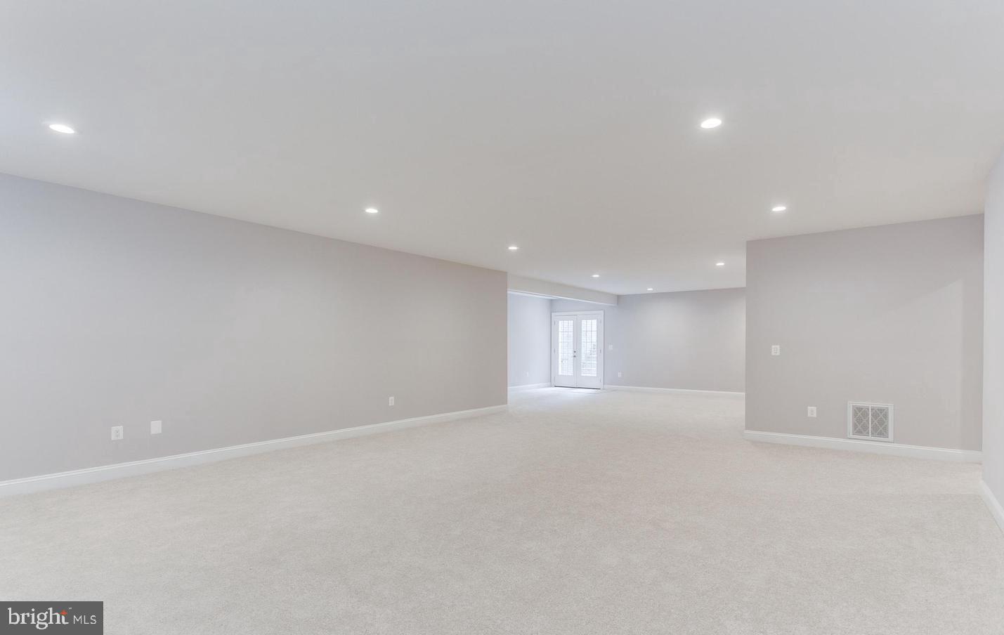 PIMMIT HILLS - Residential