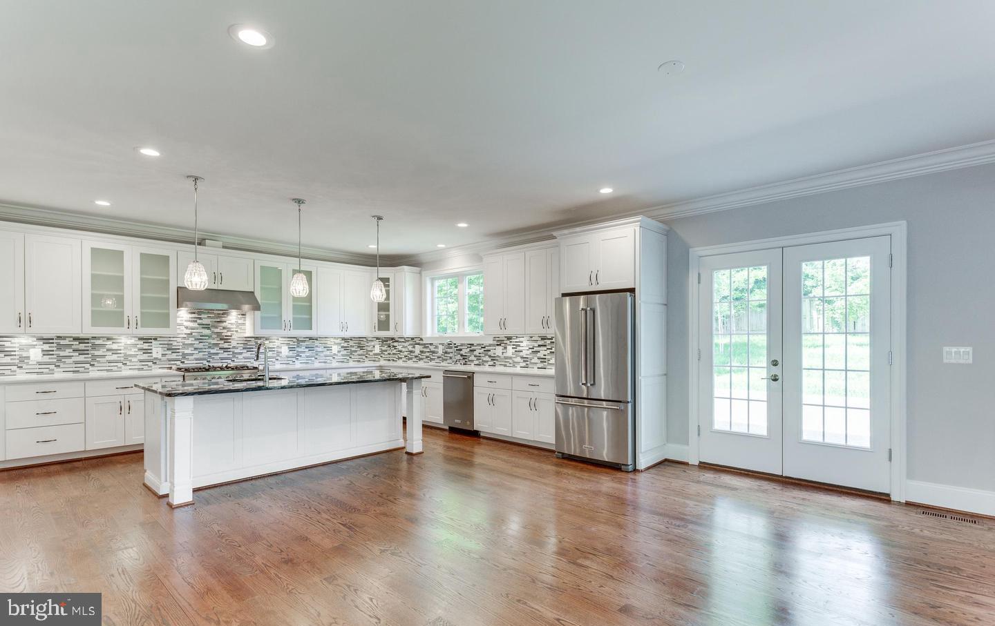 PIMMIT HILLS - Residential