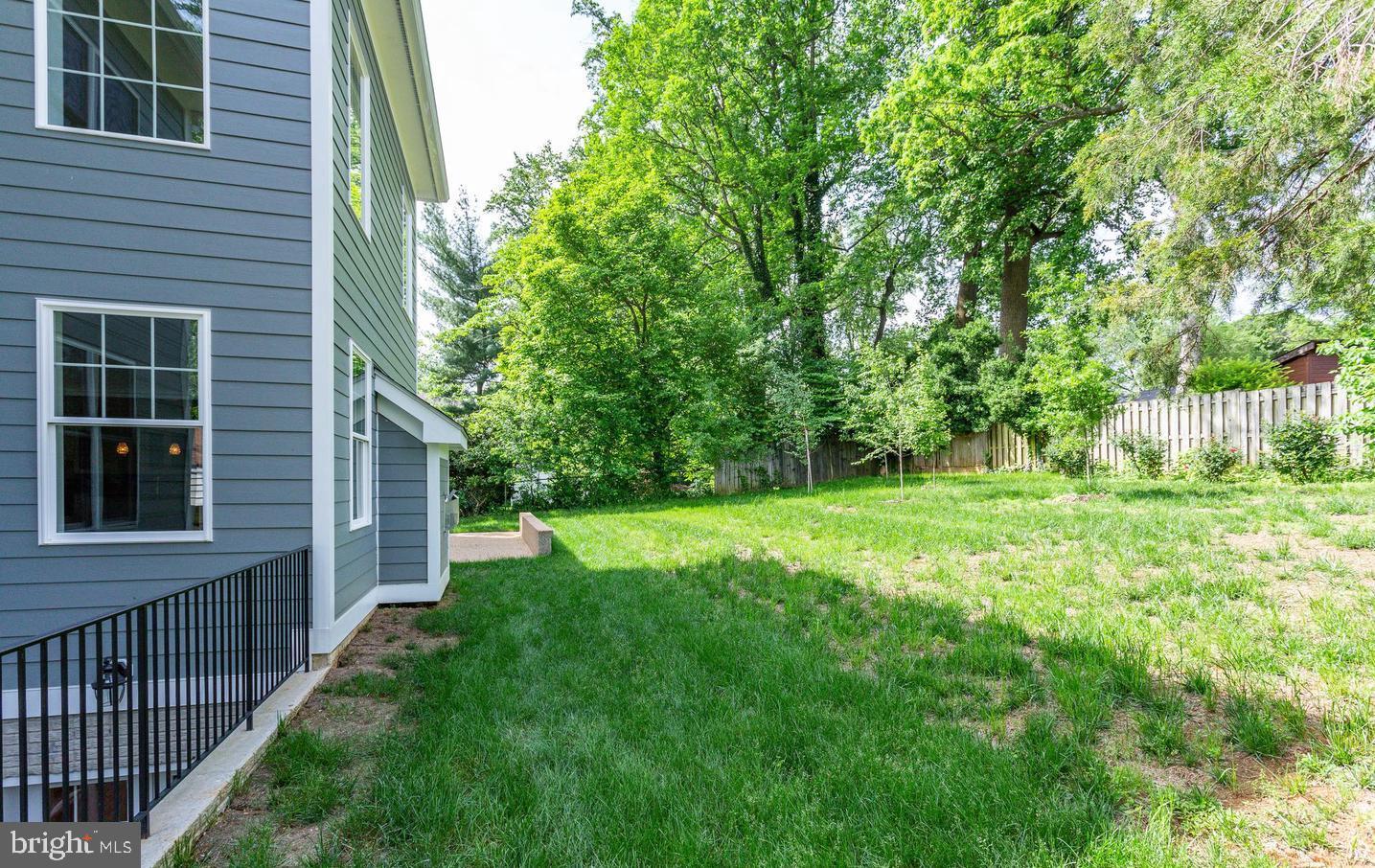 PIMMIT HILLS - Residential