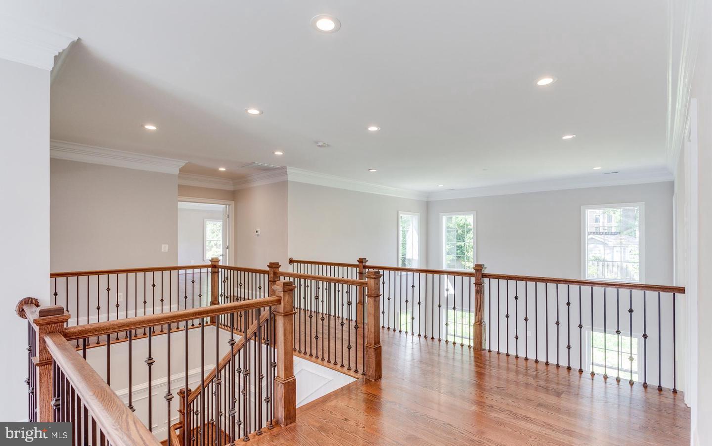 PIMMIT HILLS - Residential