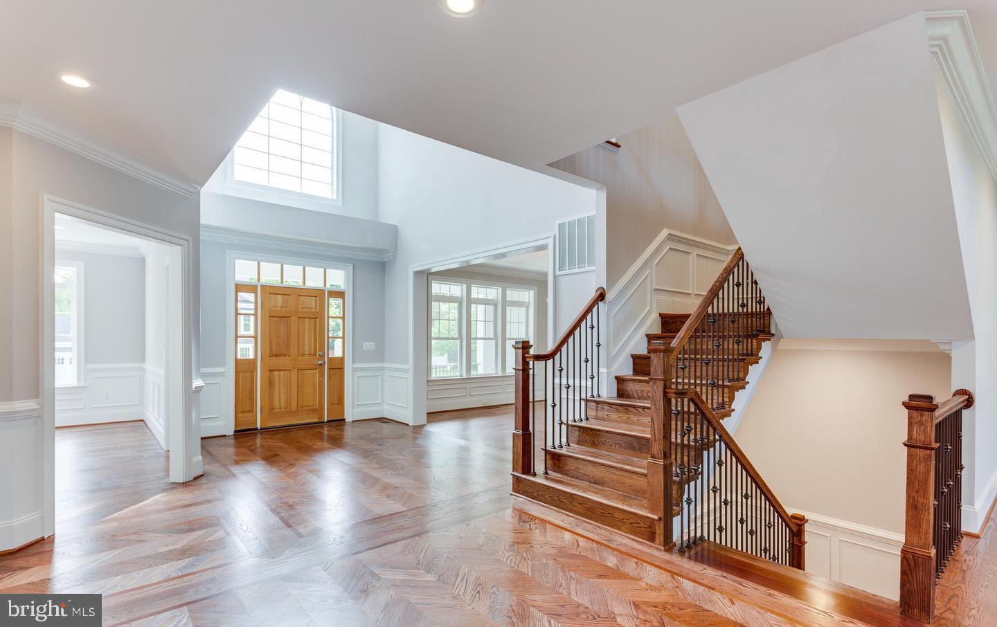 PIMMIT HILLS - Residential