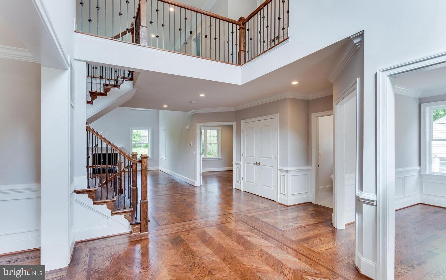 PIMMIT HILLS - Residential