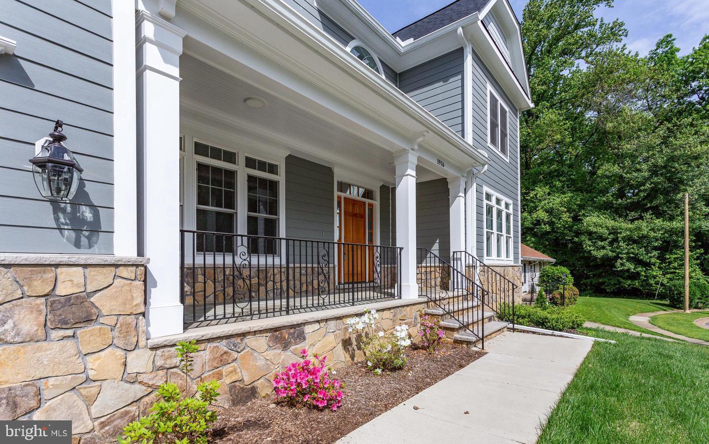 PIMMIT HILLS - Residential