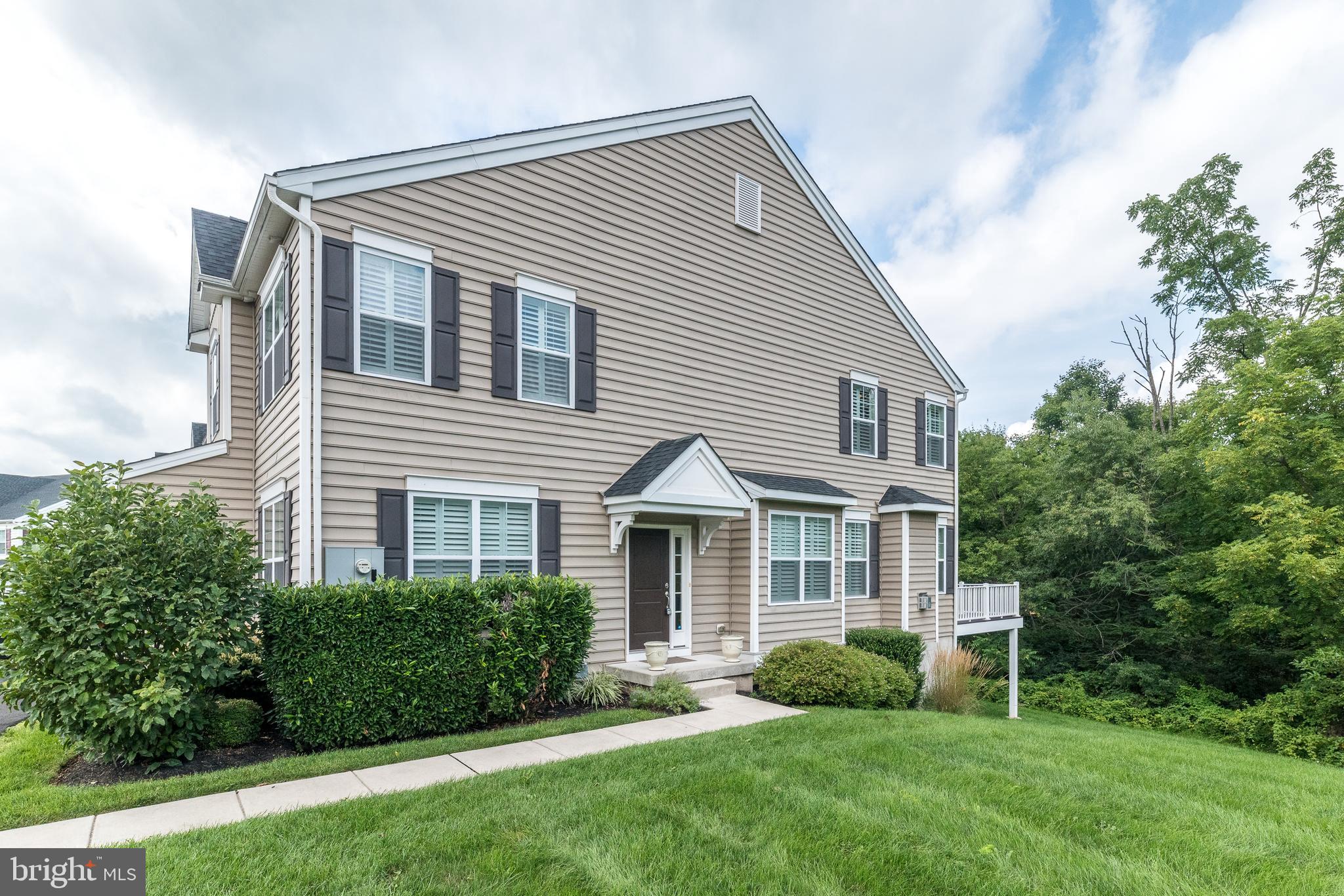 242 HILLSTONE CIRCLE