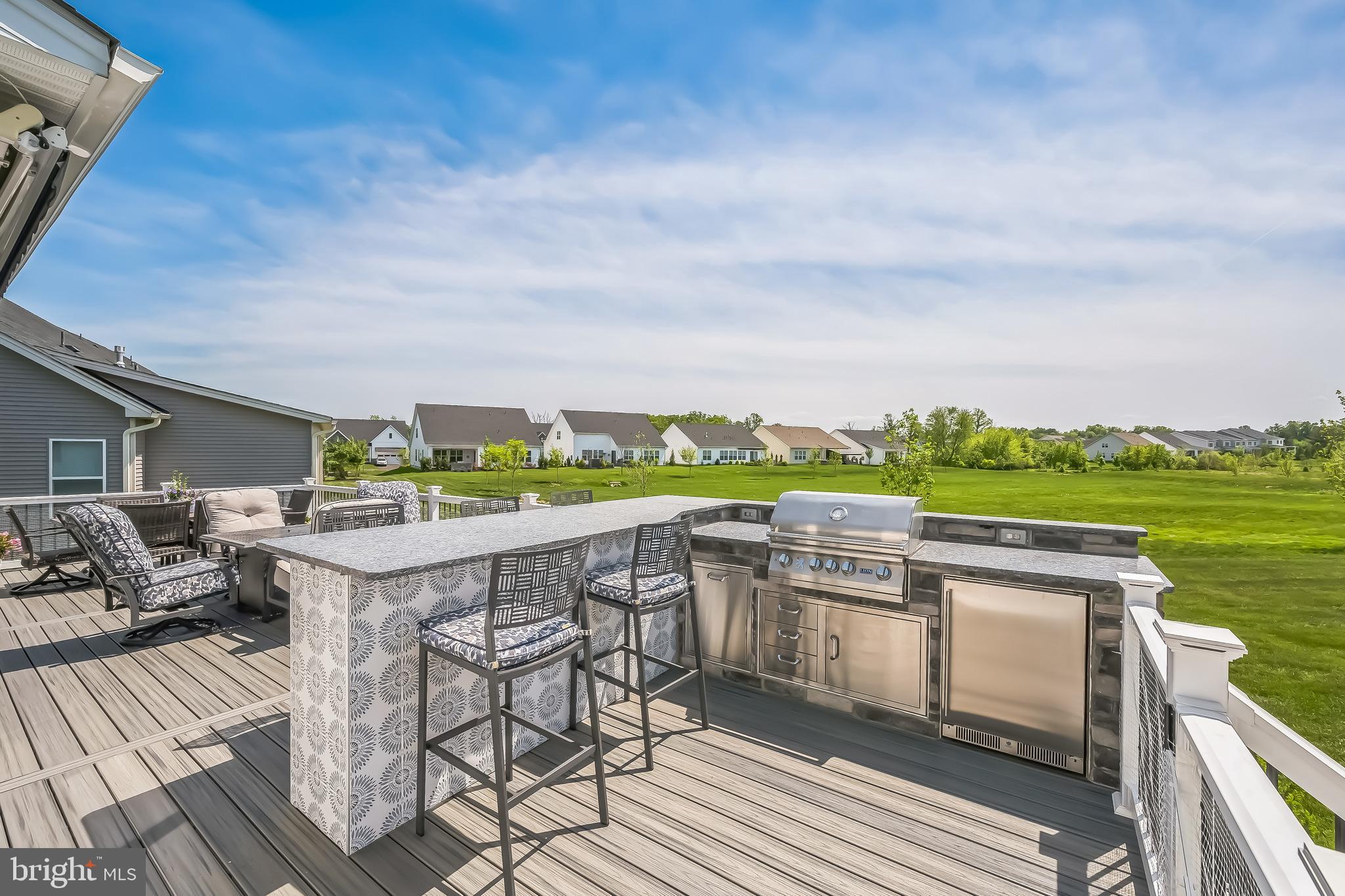 REGENCY AT WATERSIDE - Residential