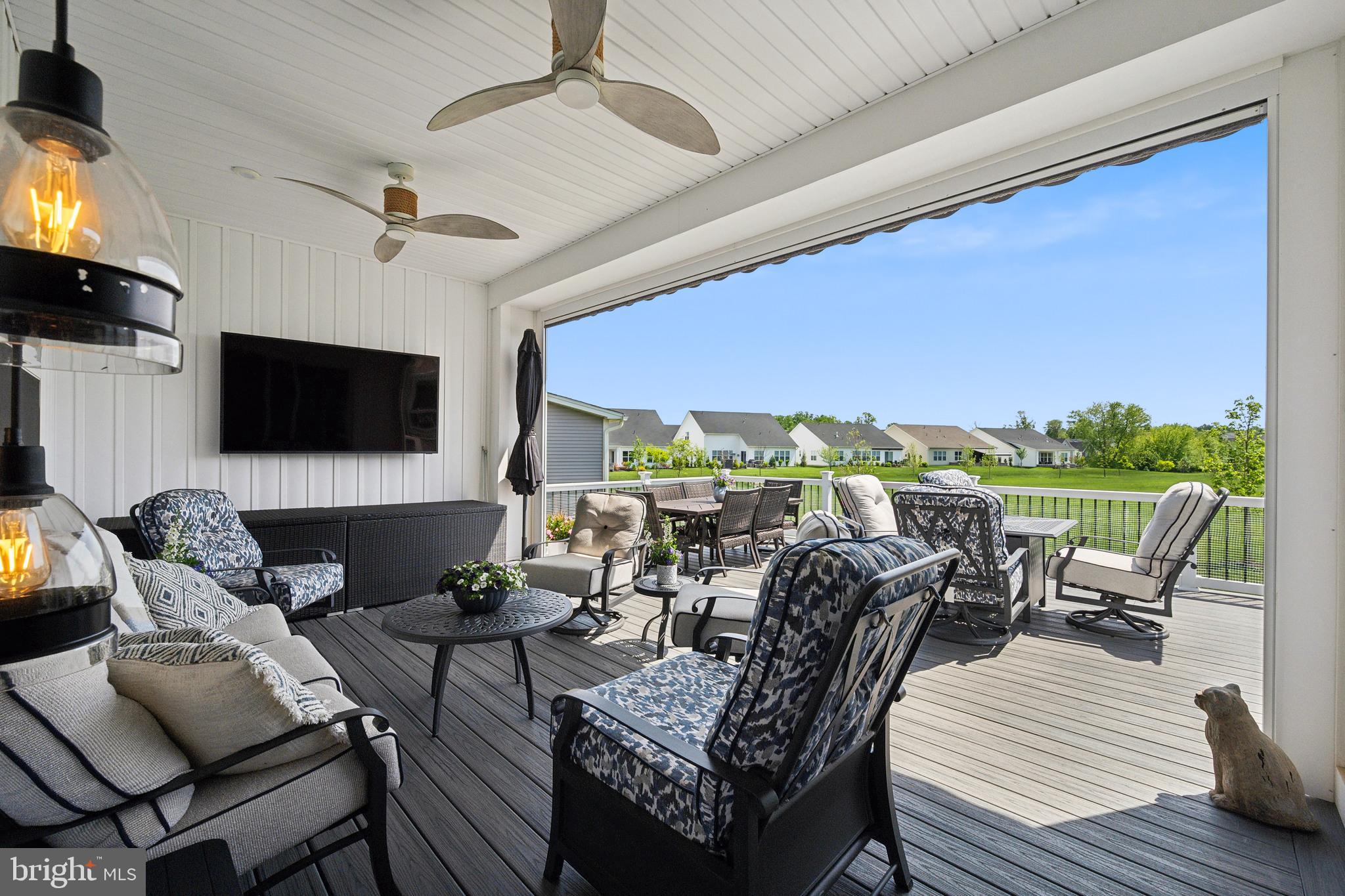 REGENCY AT WATERSIDE - Residential
